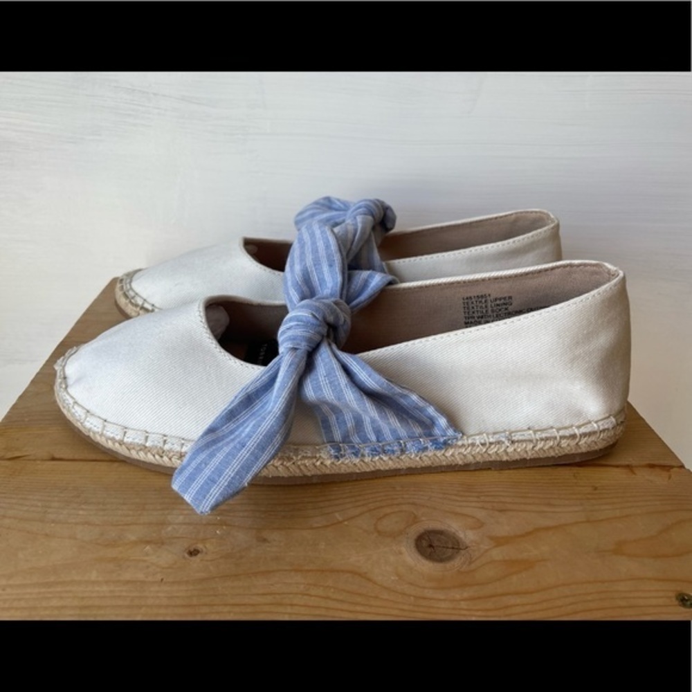 Torrid Ivory Canvas Espadrille Flats NWT! Size 11.5 - Picture 5 of 13